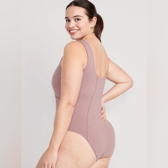 NWT! Old Navy Pink PowerChill Bodysuit - Size Large Tall 🤎 - Picture 4 of 8